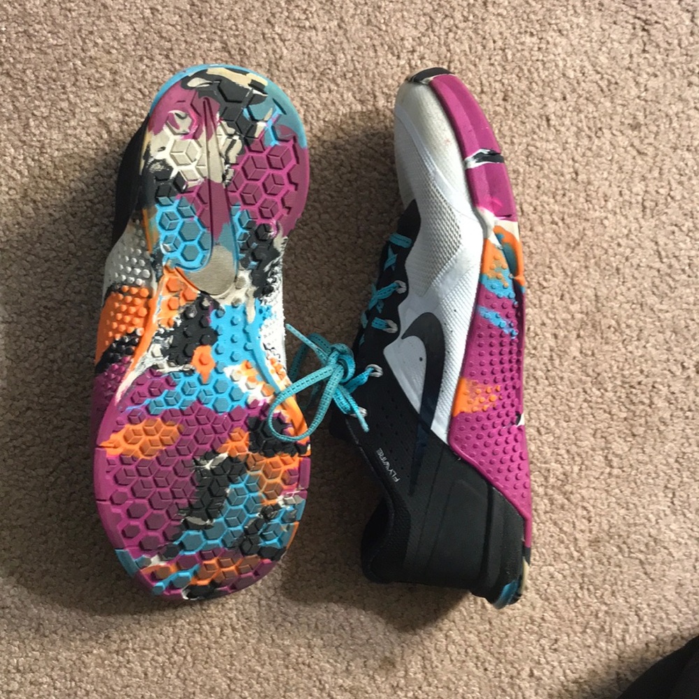 Nike tennis shoes.